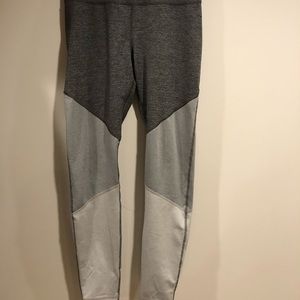 L: Old Navy Active leggings!